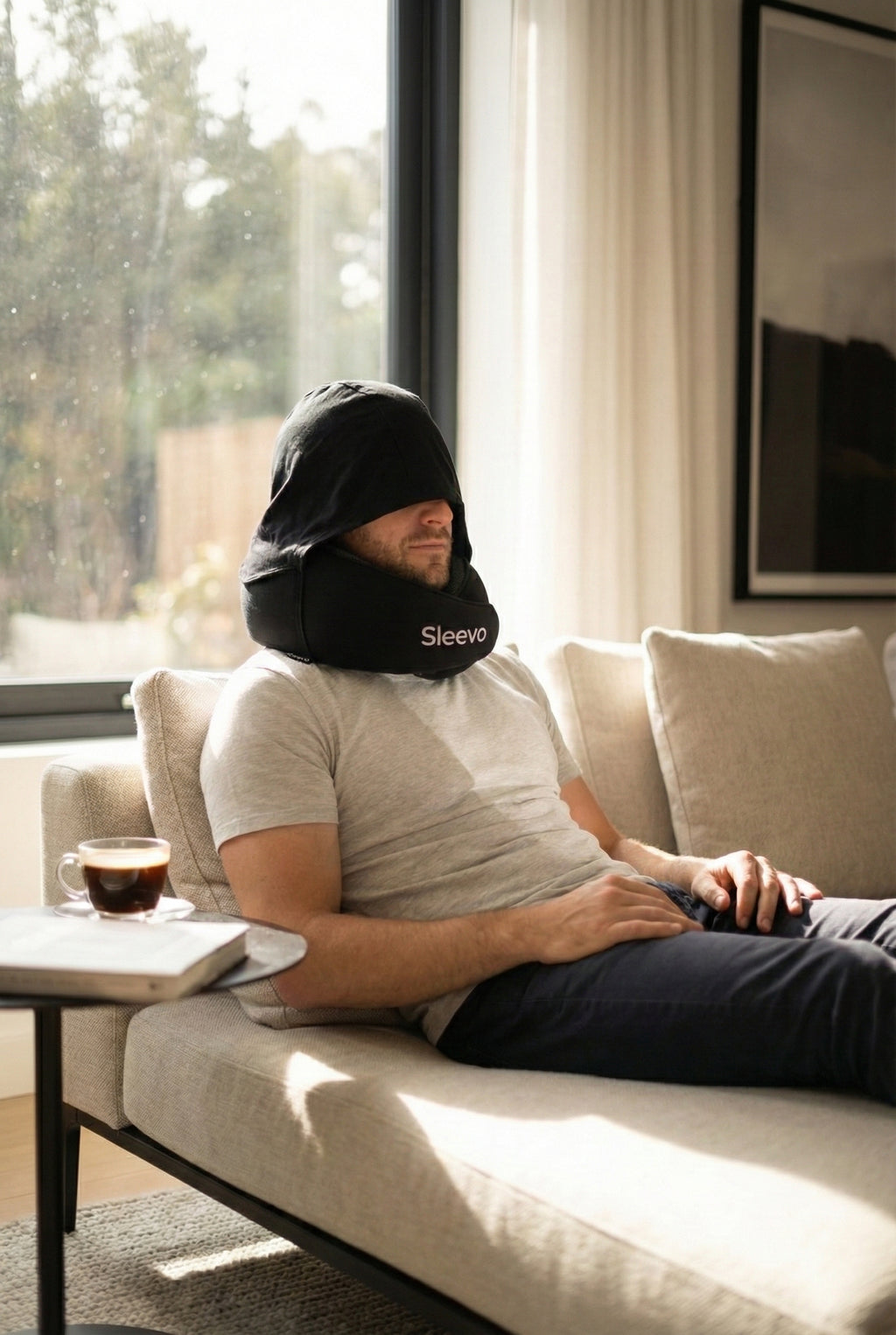 Sleevo Pro - Nackenkissen mit Kapuze